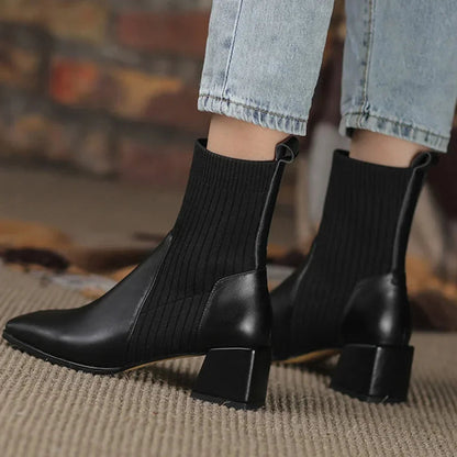 ChicFlex™ - Chelsea Boots