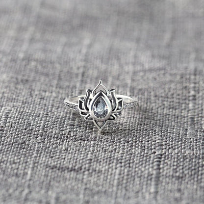 LYNN & CO | 2023 LOTUS RING S925